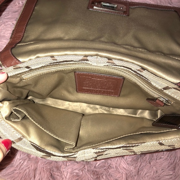 Coach Crossbody Purse - Picture 5 of 6